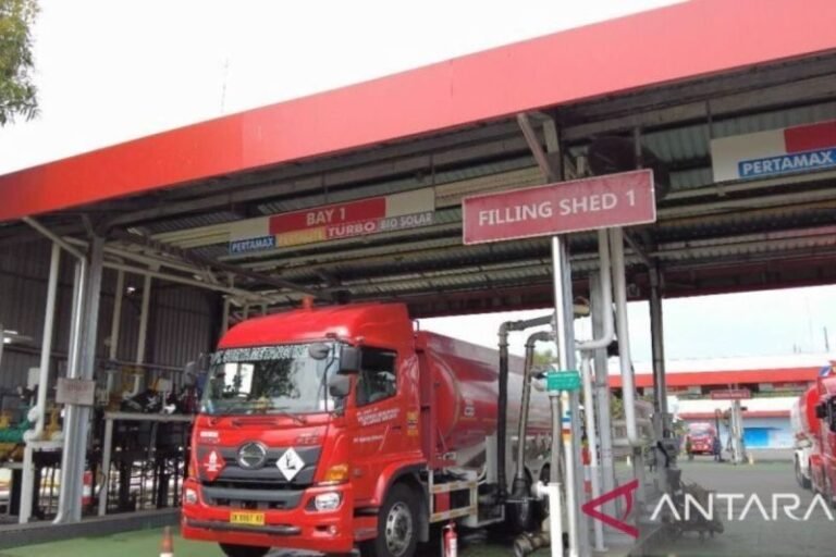 Pengadaan Energi Berubah: Negara Ambil Alih Impor BBM untuk Tekan Harga
